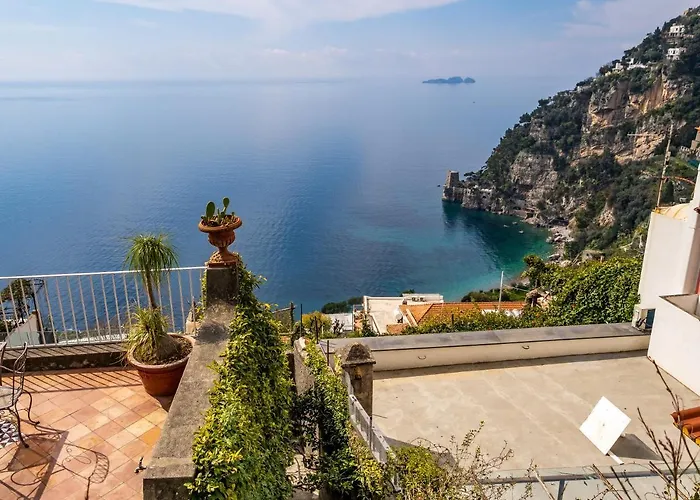 Scorcio D' Oltremare - Sea View In Daire