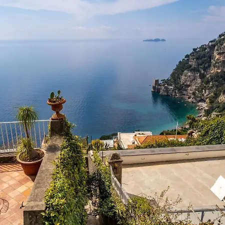 Scorcio D' Oltremare - Sea View In Apartment