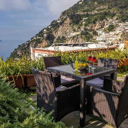 Scorcio D' Oltremare - Sea View In Apartment Positano