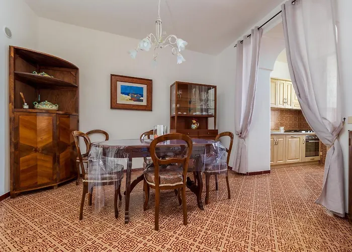 Scorcio D' Oltremare - Sea View In דירה